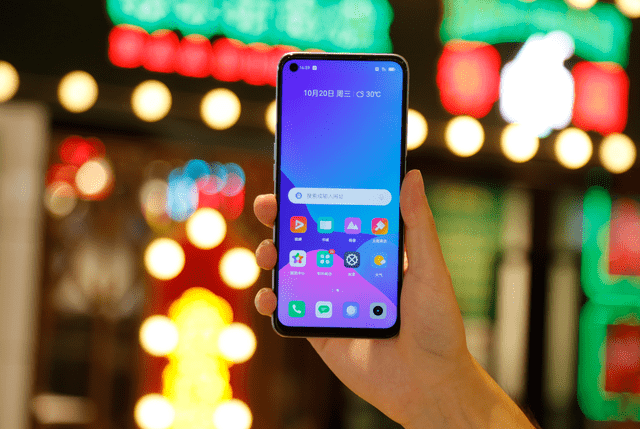 realme感恩节来袭，这样的真我Q3s你确定不心动吗？