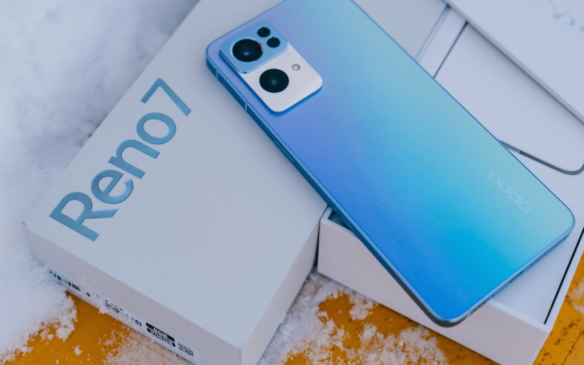 oppo reno7真机上手,网友看完忍不住这样说