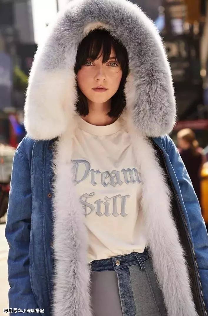 身材 “派克服+这3件裤子”，今冬必备流行穿搭！轻松告别臃肿感