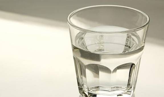 补充|要想肠道好,记住这三条,补充维C润肠道,改善便秘气色好