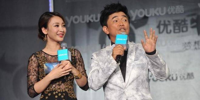 原创被伴郎拖下水却遭全网炮轰柳岩为何被雪藏邓超又为何避之不及