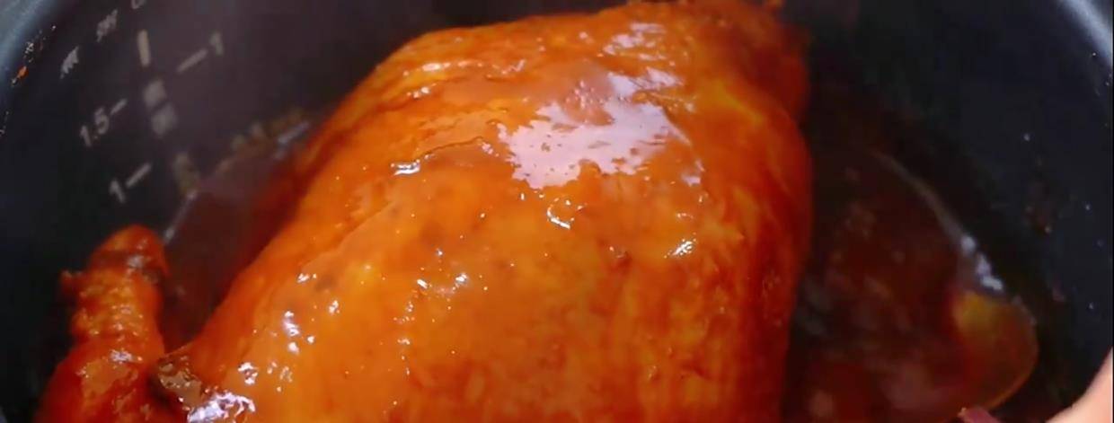 姜片|电饭煲做奥尔良焗鸡，吃起来软烂可口，香到骨头里面