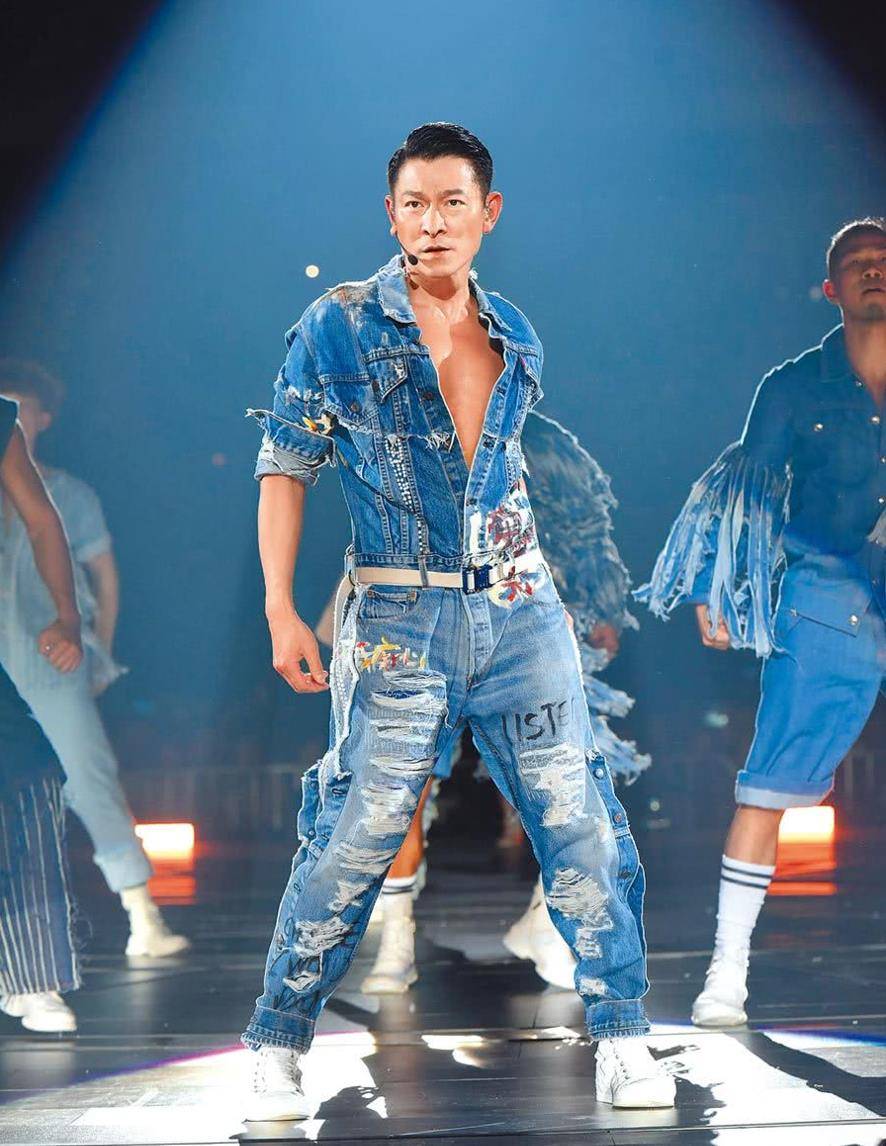 李小龙 在“穿得野”这回事上,20年前的港圈巨星说了算!