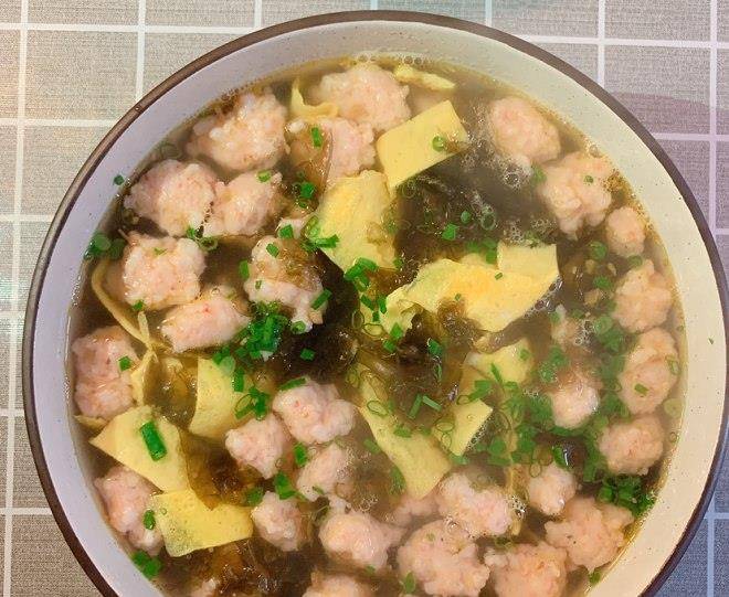 虾滑的做法 f628b70e99da4b58947f83d9e3a2ce07.jpeg