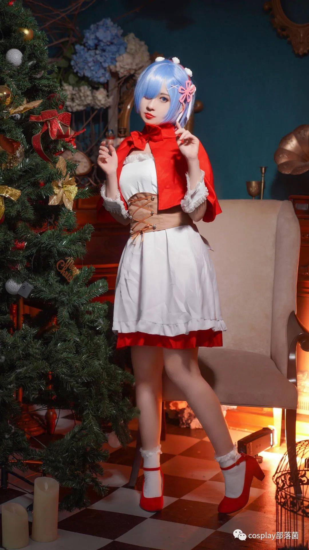 cos:圣诞蕾姆cos正片@溯兮