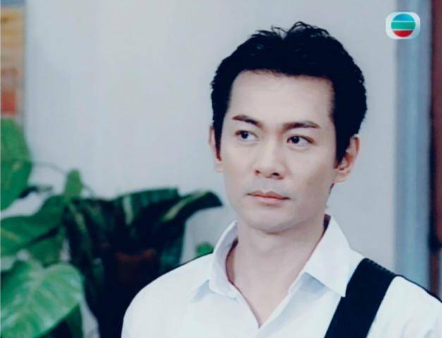 江华,当年看《碧血剑》和《九五至尊》的时候,真的被他的演技秒杀