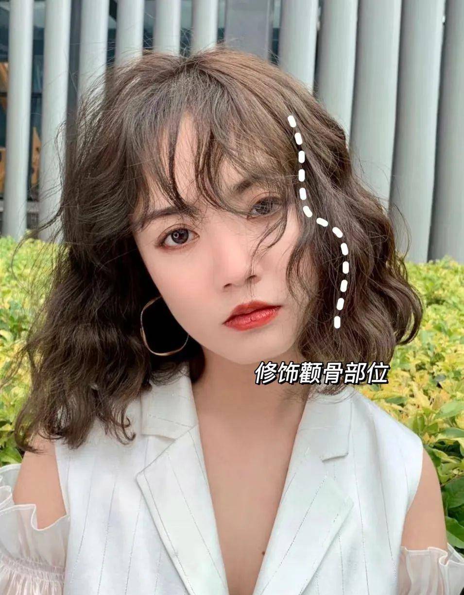长发杨幂剪短发犹如“换脸”，本以为很丑，结果全网沦陷…