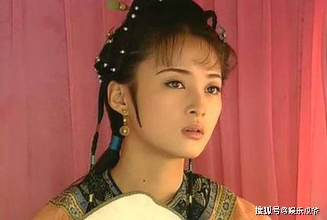 下巴单眼皮、龅牙、厚嘴唇，这些缺陷美才是娱乐圈该有的百媚千红