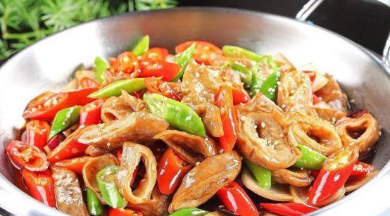 肥肠配什么菜炒 cca8c565f2c447f4a7c9278e1bee875e.jpeg