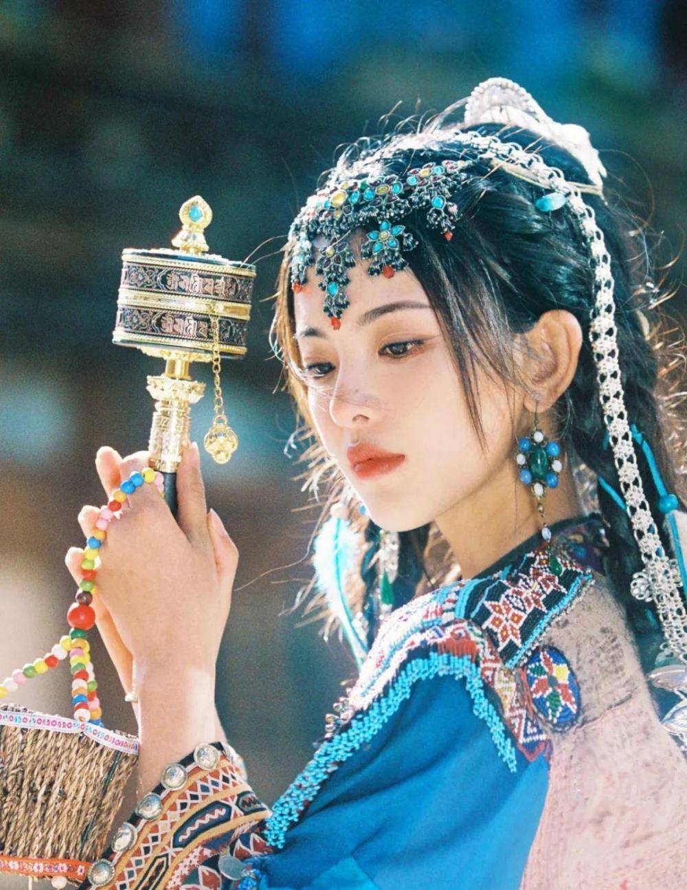 胶片没想到，杨超越竟然火到了现在！