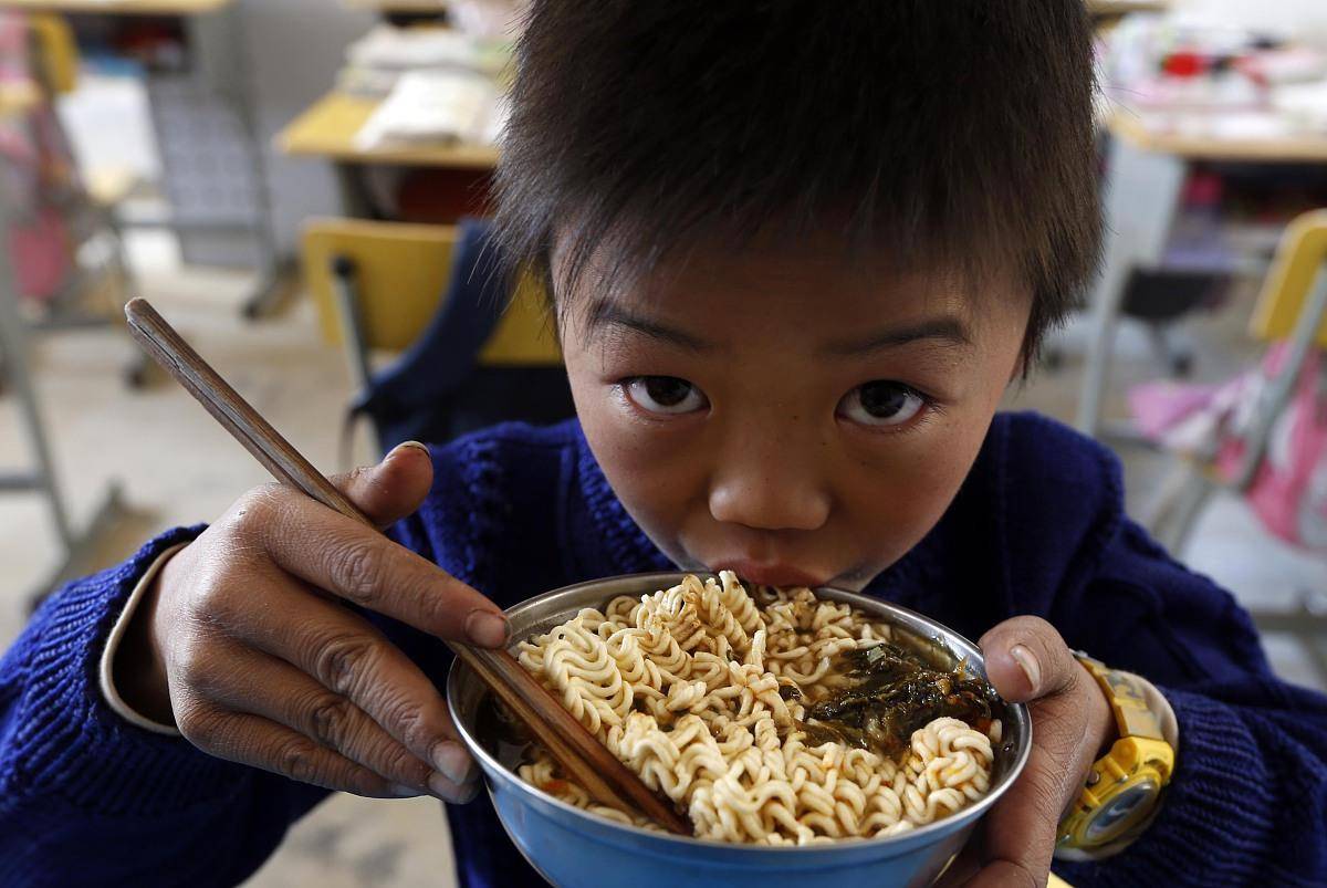 果冻|5种常见零食,也许比泡面还“脏”,请你嘴下留情,忍住就是赢