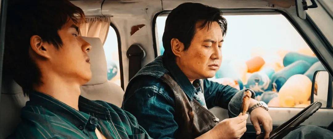 因为|12月的电影院，门槛要被踏破了？！