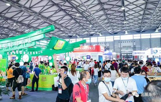 上海小吃加盟排行榜_第42届广州国际餐饮加盟展落幕,第9味老上海馄饨再签30家,排名第一(2)