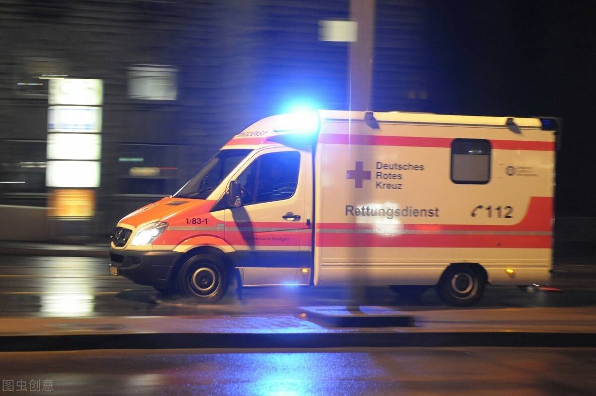 尿酸|28岁程序员尿酸飙升930，双肾衰竭，医生怒斥：怎么能把它当水喝