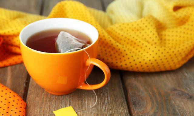 肝脏|33岁男子腹痛入院,查出肝病晚期,医生惋惜:只因两种行为害了他