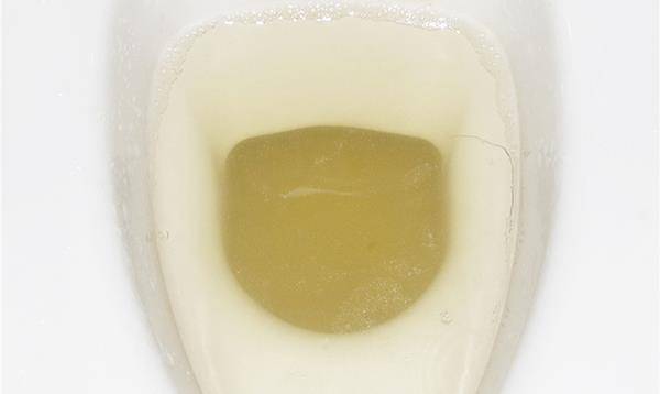 厕所|40岁后是肝病高发期！无论男女，上厕所时频繁看到怪象，请查查肝