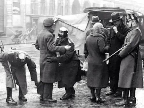 党卫军|这片 是二战中希特勒最疯狂的报复行动