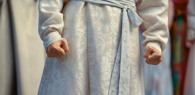 百里|《风起洛阳》什么是高级幽默感？王一博这位百里二郎，请了解一下