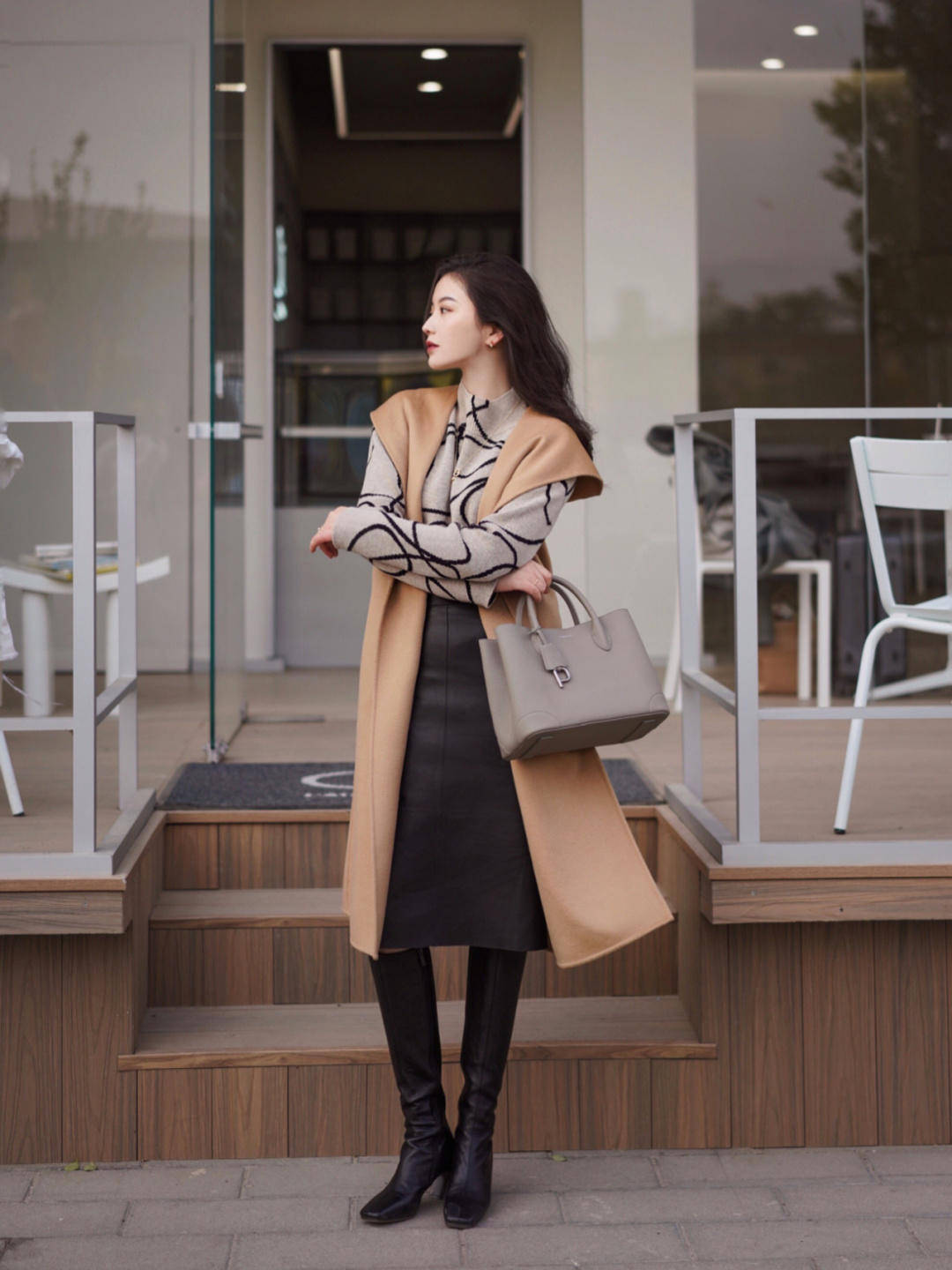 皮质 冬季赶时髦就穿“长筒靴”,优雅时尚又实用,配裤子裙子都好看
