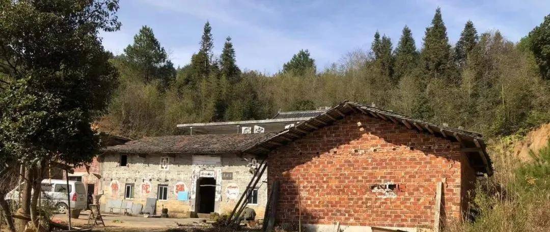 师父|江西名寺九江武宁石门楼；四龙聚顶茭湖寺，寺院随缘将修缮！