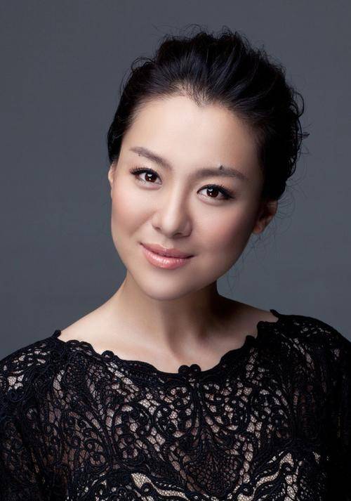 来自哈尔滨的十位女明星她们美丽动人气质也是十分高雅