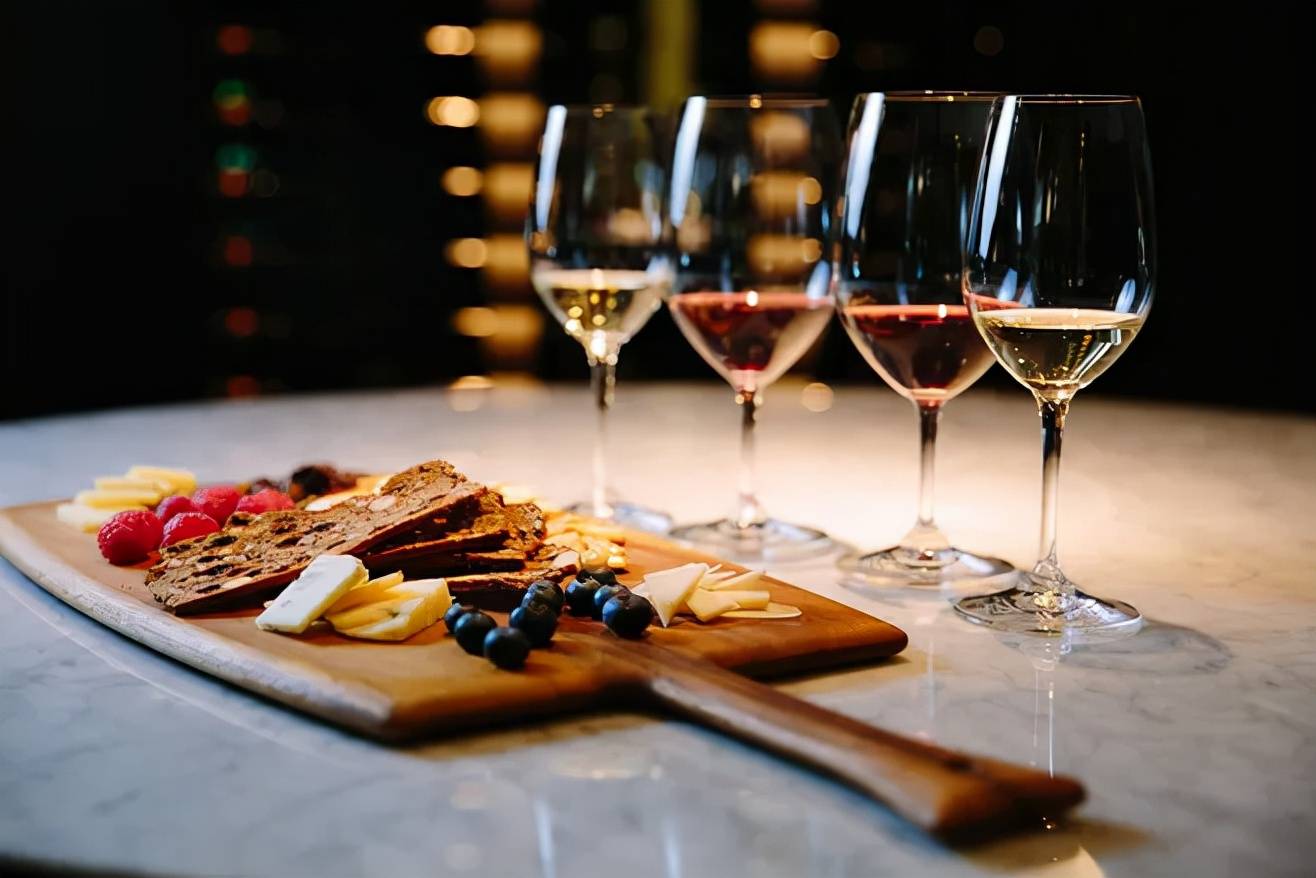 不酸|想喝红酒,但是觉得太酸怎么办?