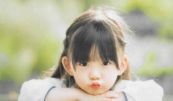 怎么看小孩长大后漂亮不漂亮 038269cfe7204a93a5756319267f5640.jpeg