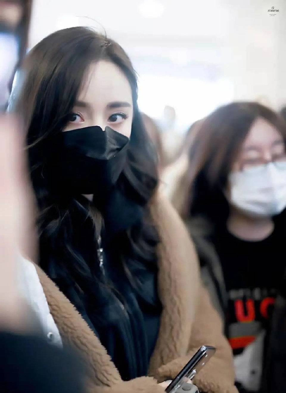 念佛机排行榜_杨幂绿发现身机场,手上念佛器引发关注,原来她也信佛