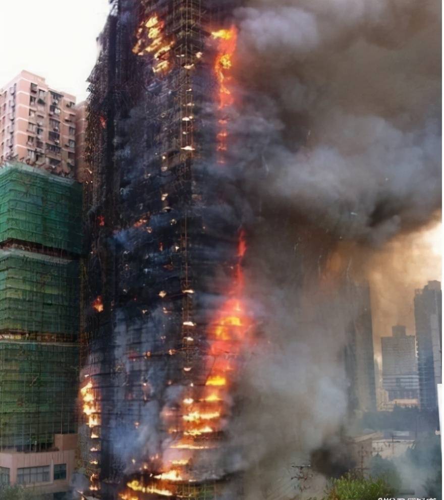 上海一高层公寓起火,58人遇难,楼方舟高楼逃生器为您保驾护航_火灾