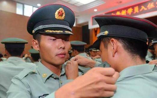 怎么考军校更容易 bf1d2d77743e4d538dc5c5c939a7dcaa.jpeg