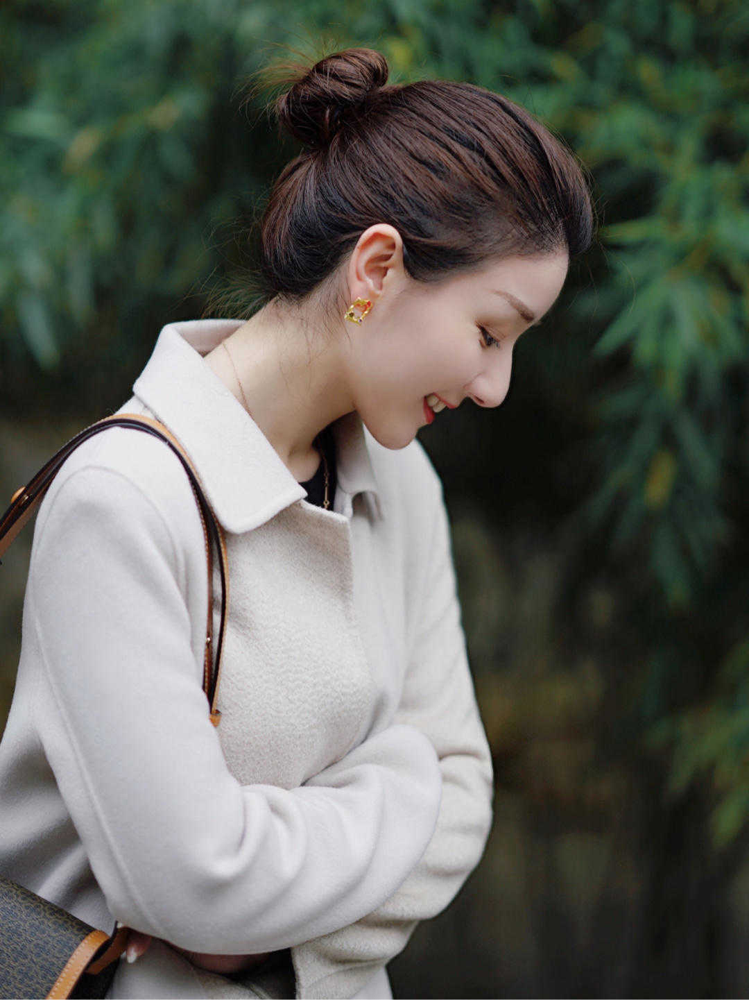 颜色 冬天穿大衣不要将就，试试这几款，简约利落又高级，照着穿准没错