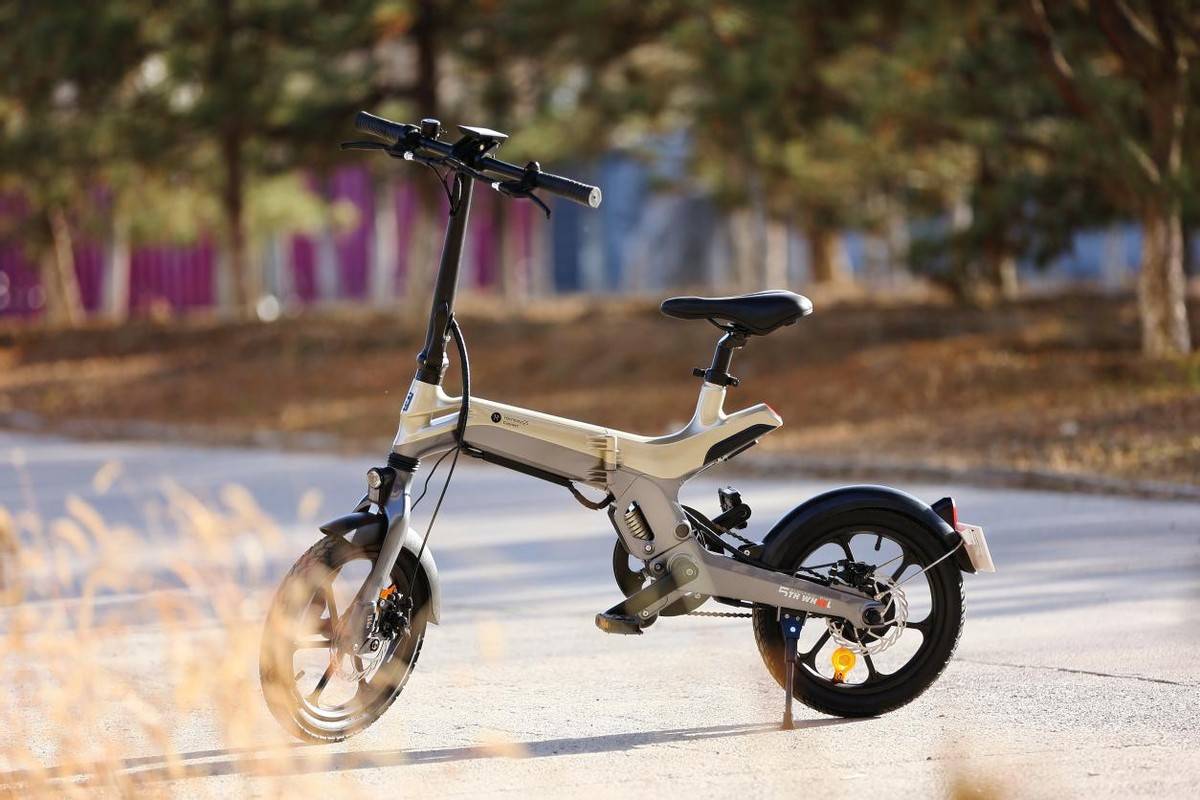 户外健身 智能出行,5th wheel健身电踏车d1引领高效生活_华为_系统