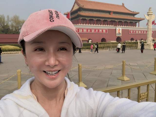 黄夏蕙七位整容失败女星，各有故事，有人销声匿迹，有人二婚被宠成公主