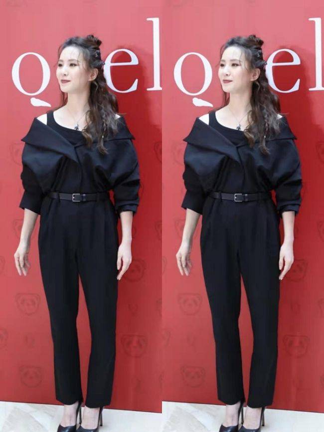 黑色 以白色为主的斑纹图案,透出夏季的清晰感