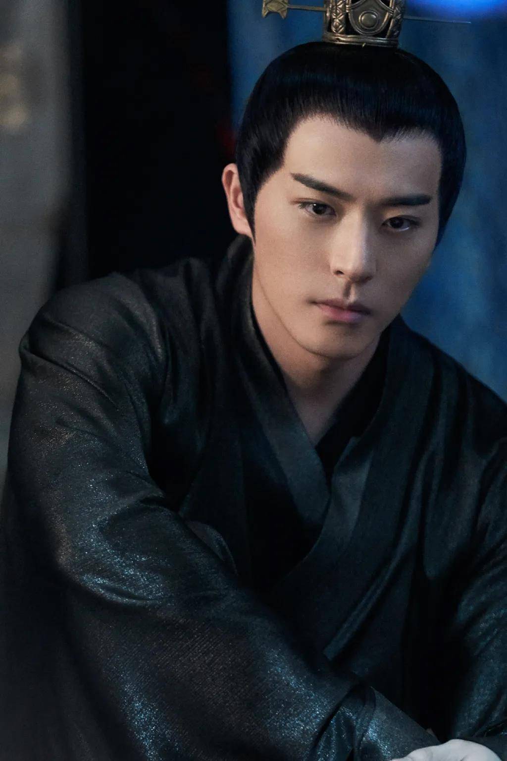 张雨绮|每日八卦：张雨绮专撩新人？陈学冬被顶流算计了？徐开骋翻身了？