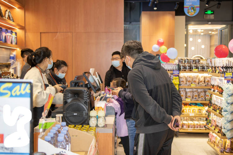商品|进口零食超市做促销，提醒注意这四点