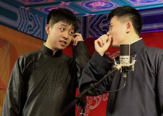 小剧场|岳云鹏栾云平孟鹤堂张鹤伦德云社大咖小剧场说相声,年底冲业绩?