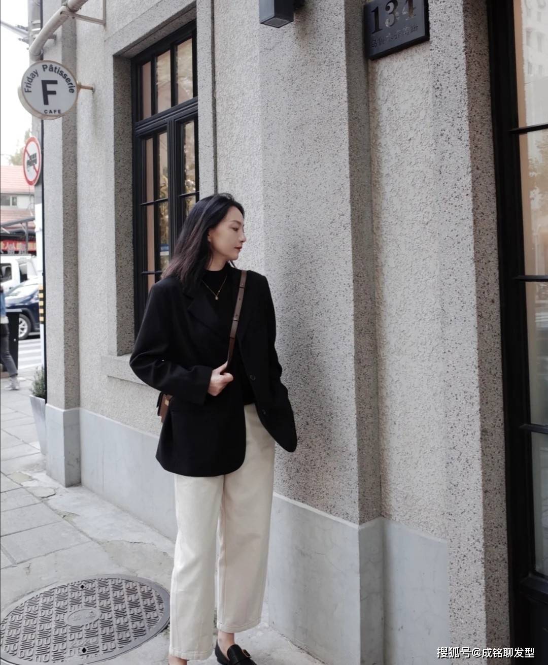 颜色 这些五十多岁的妈妈好会打扮!端庄优雅又时尚,穿出精致好气质