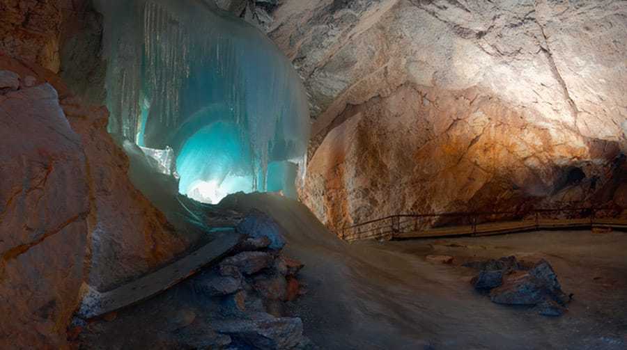 Werfen Ice Cave (Eisriesenwelt)