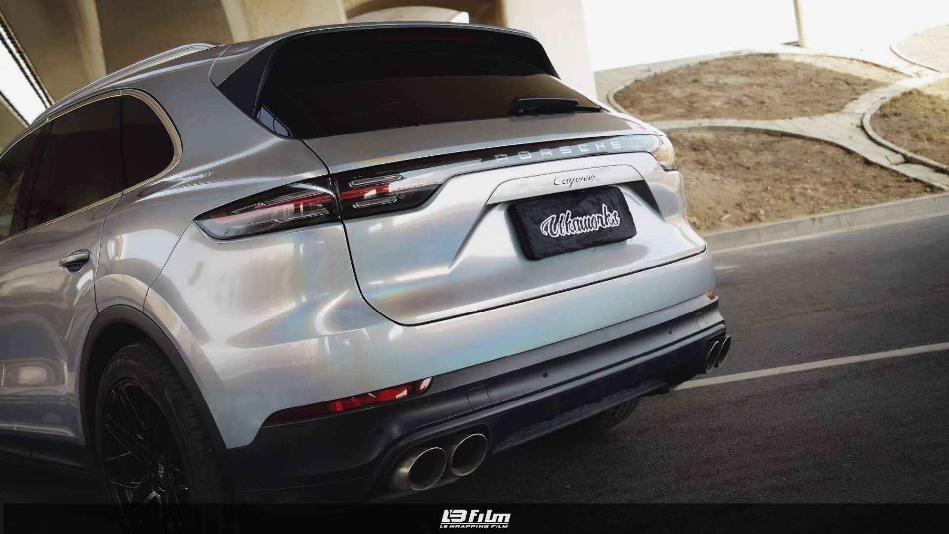 lbfilm改色膜保时捷卡宴改色镭射银