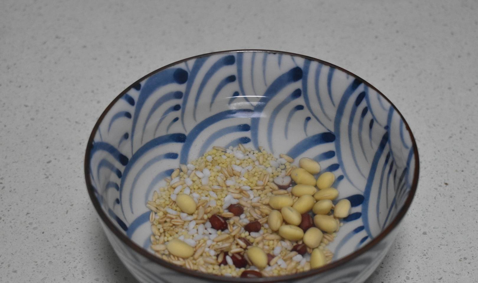 牛奶|两口子的极简早餐,不精致但营养美味,简单又方便,赶快试试吧