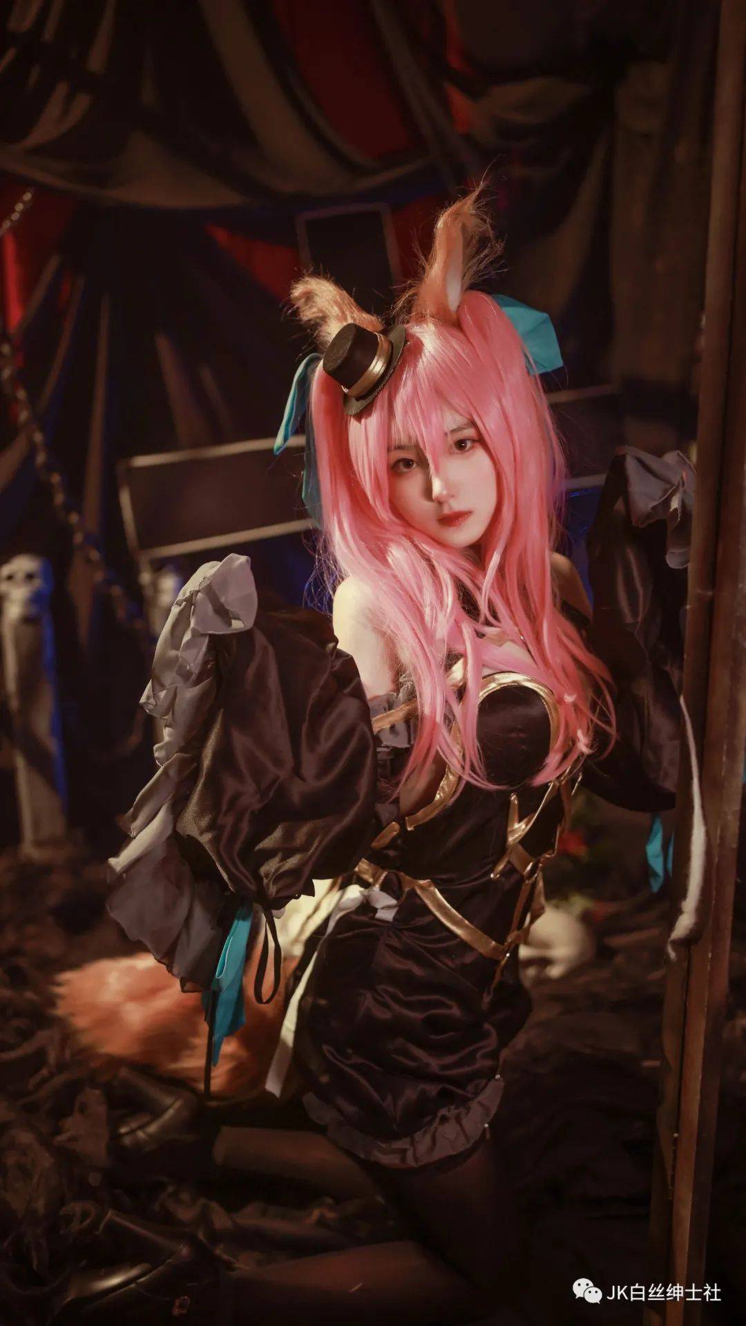 cos:fgo女仆玉藻前,也为我心动一次吧_栗岚_akira_idolris_摄影