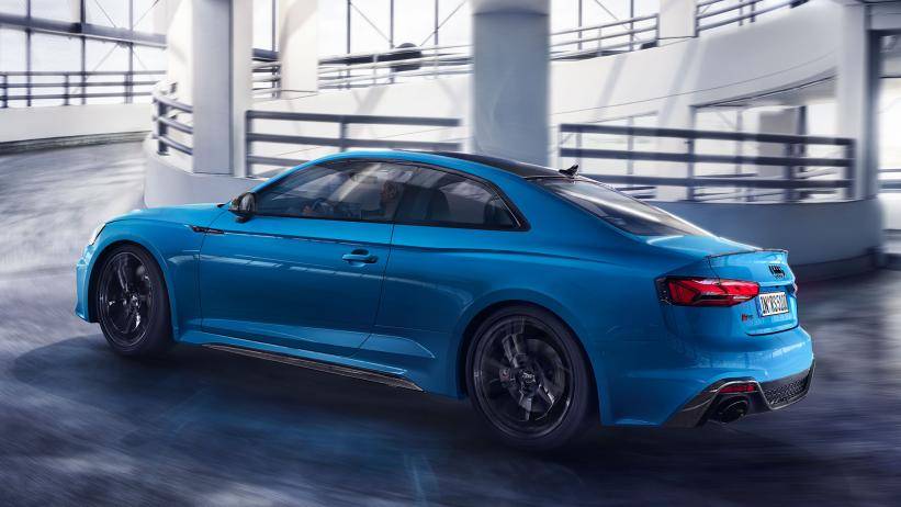 超豪华高性能双门跑车新奥迪rs5coupé亮相