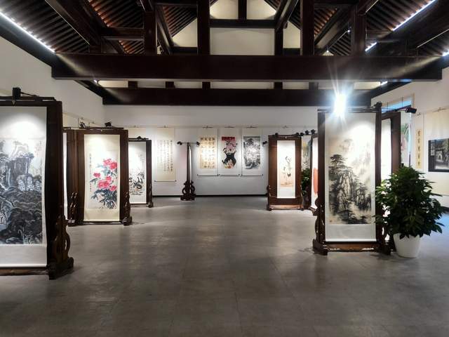 文化|“纪念齐白石诞辰158周年巡展”在金隅龙顺成文化创意产业园举行