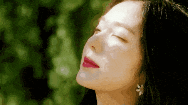 方脸圆脸、方脸的女生化“赤茶妆”，美成了迪丽热巴