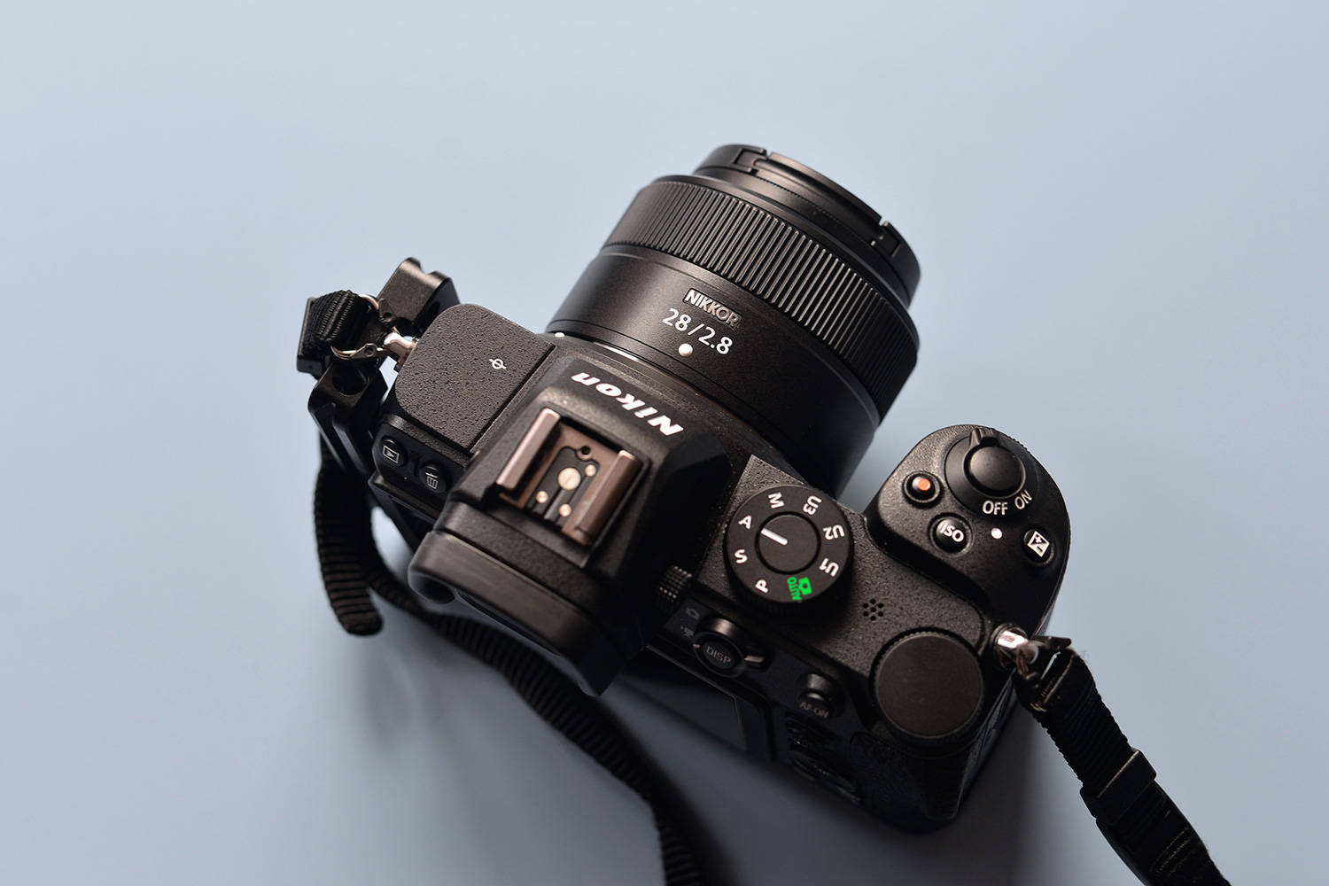 原创尼康z28mmf28镜头开箱这款1799元镜头值得入手吗