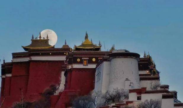 藏在西藏的“人间仙境”，门票高达170元，游客却争着过来游玩