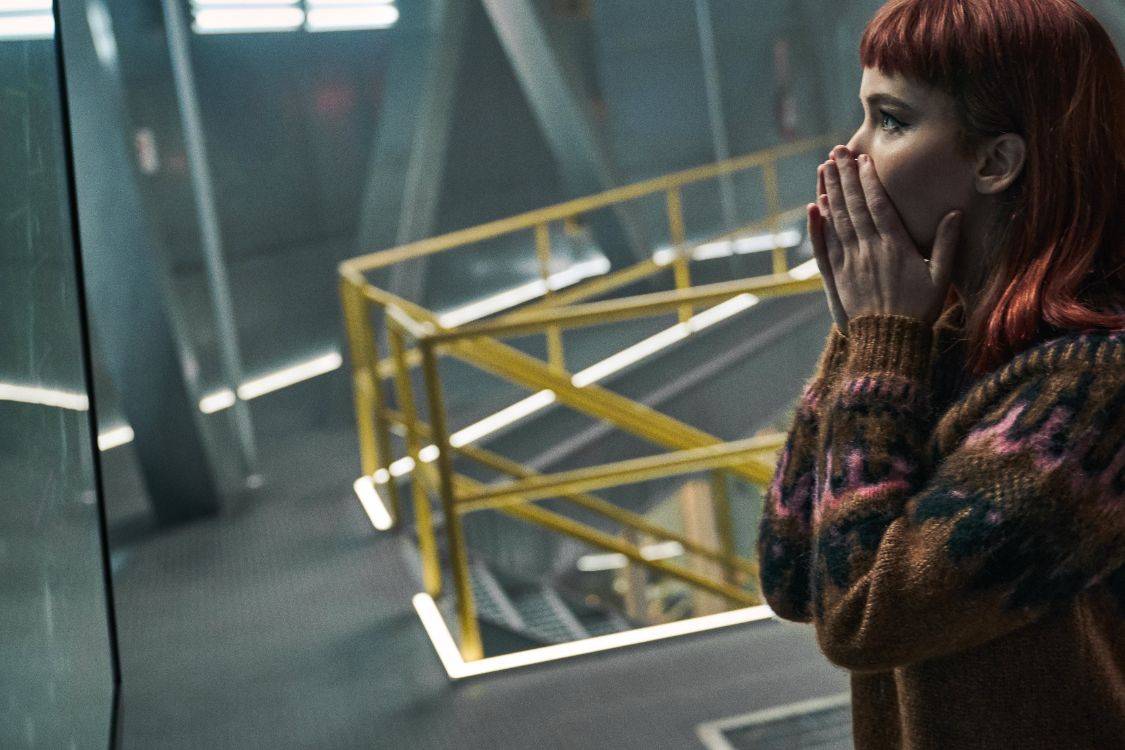 凯特·布兰切特|不要抬头,一颗小行星冲着地球来了!