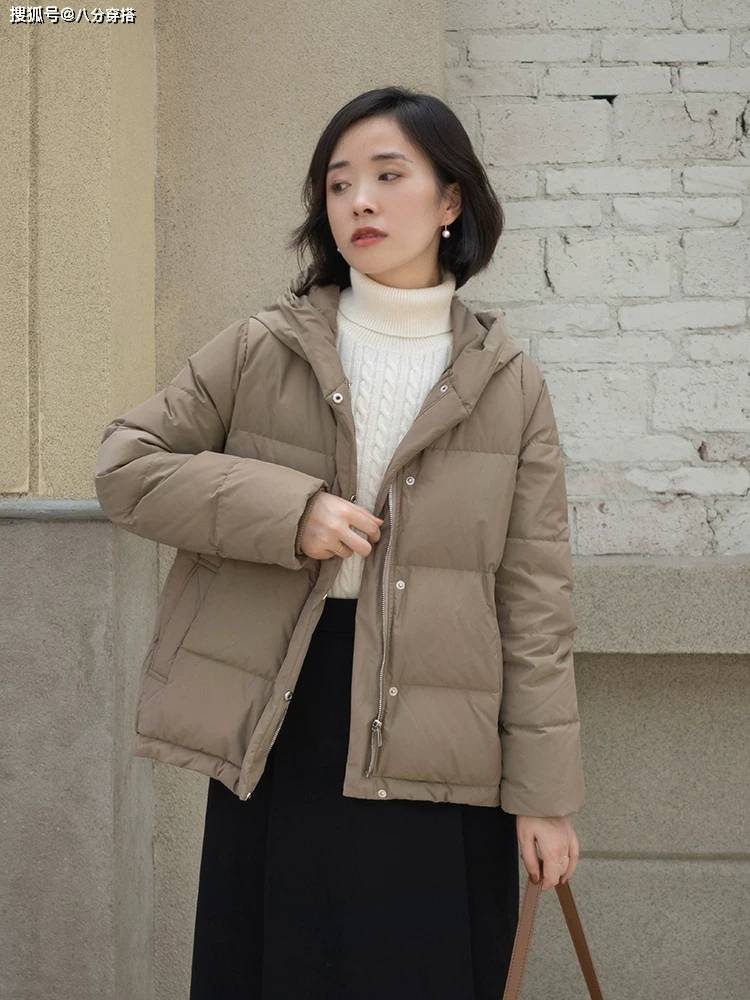下半身 冬季穿搭在精不在多,试试这些简单舒适的羽绒服,日常实用又洋气