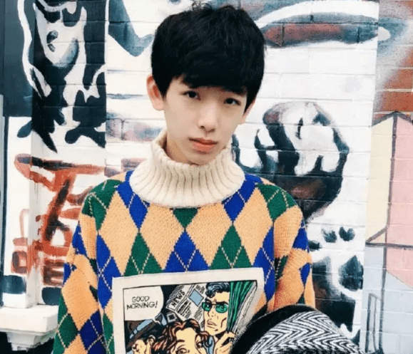 火麒麟开挂式长大,15岁身高就长到1米8,还撞脸邓伦_黄天崎_剧中_角色